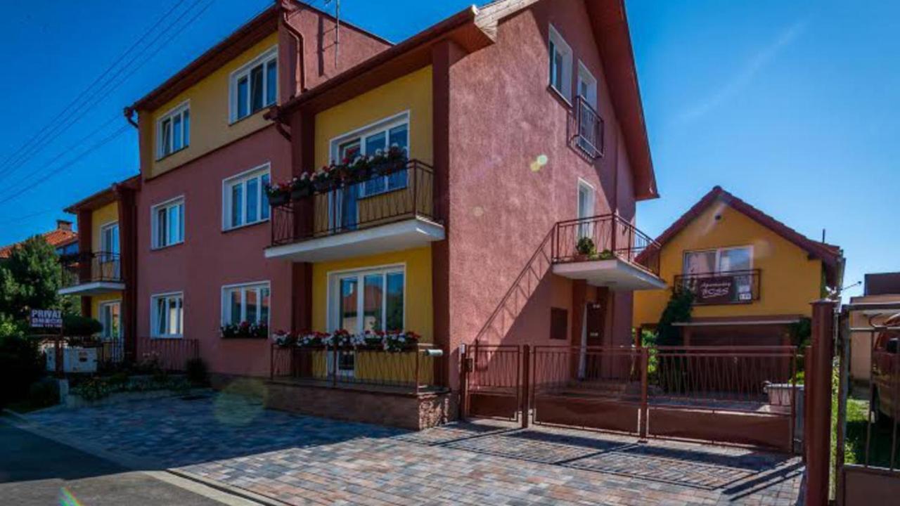 Apartmány BOSS Liptovský Mikuláš Exterior foto